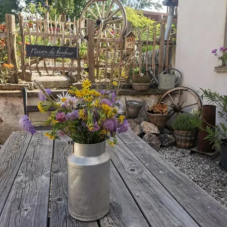 Au Pied Du Vignoble Champenois