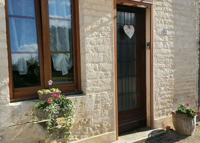 Au Pied Du Vignoble Champenois Feriehus Cunfin